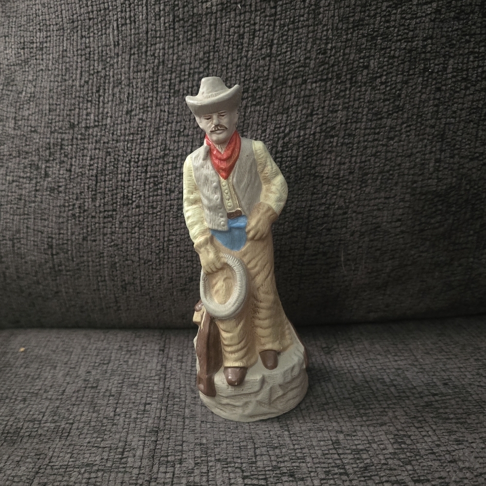 Coty Stetson | Cowboy Ceramic Figure